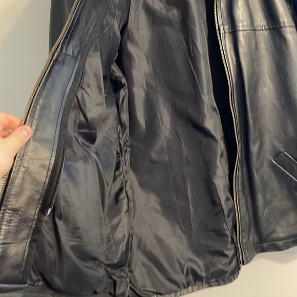 Vintage “BORN TO BE FREE” 90s all leather moto jacket - Picture 11 of 15